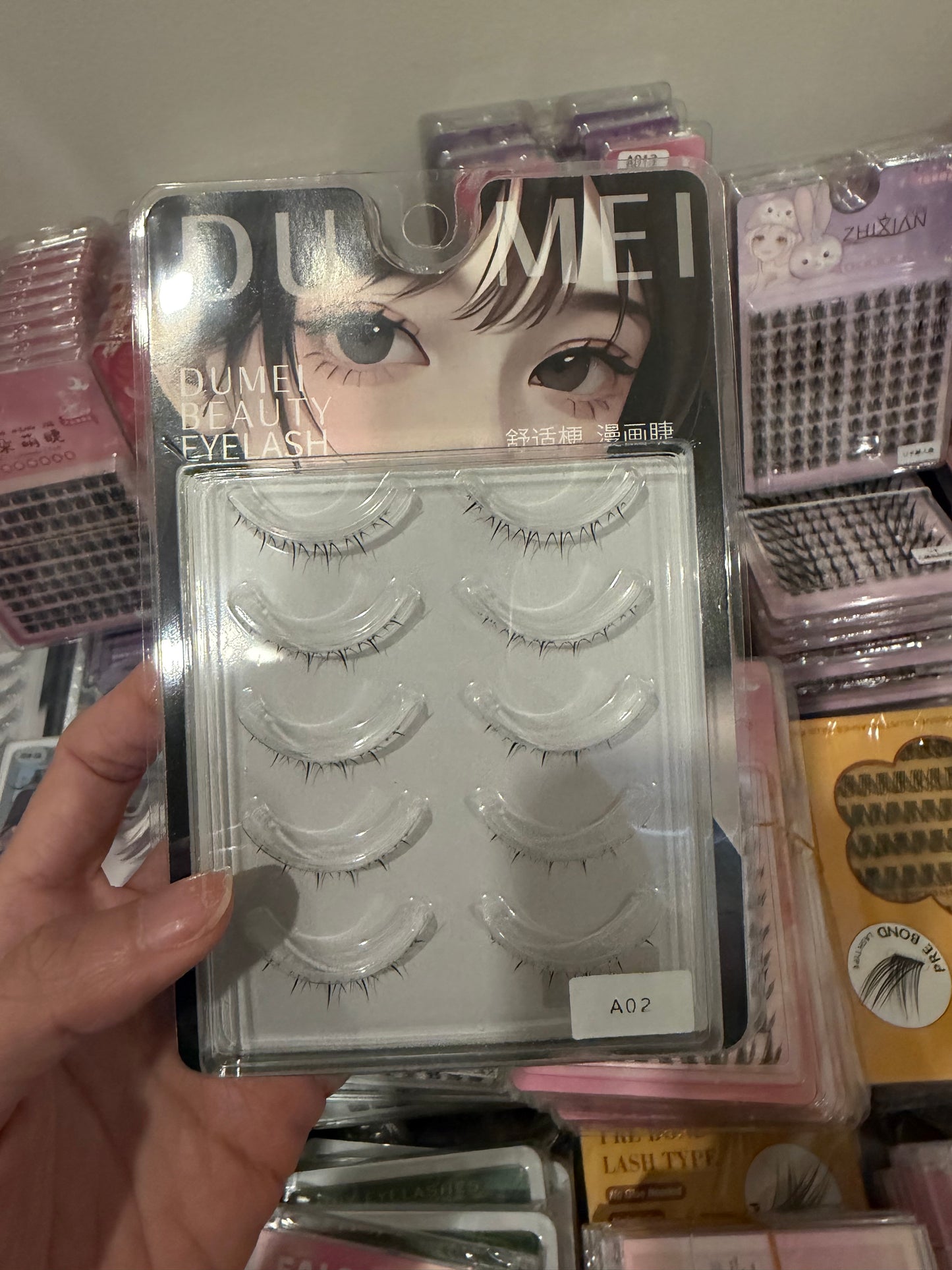 Glue-needed eyelashes