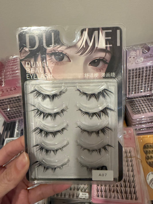 Glue-needed eyelashes